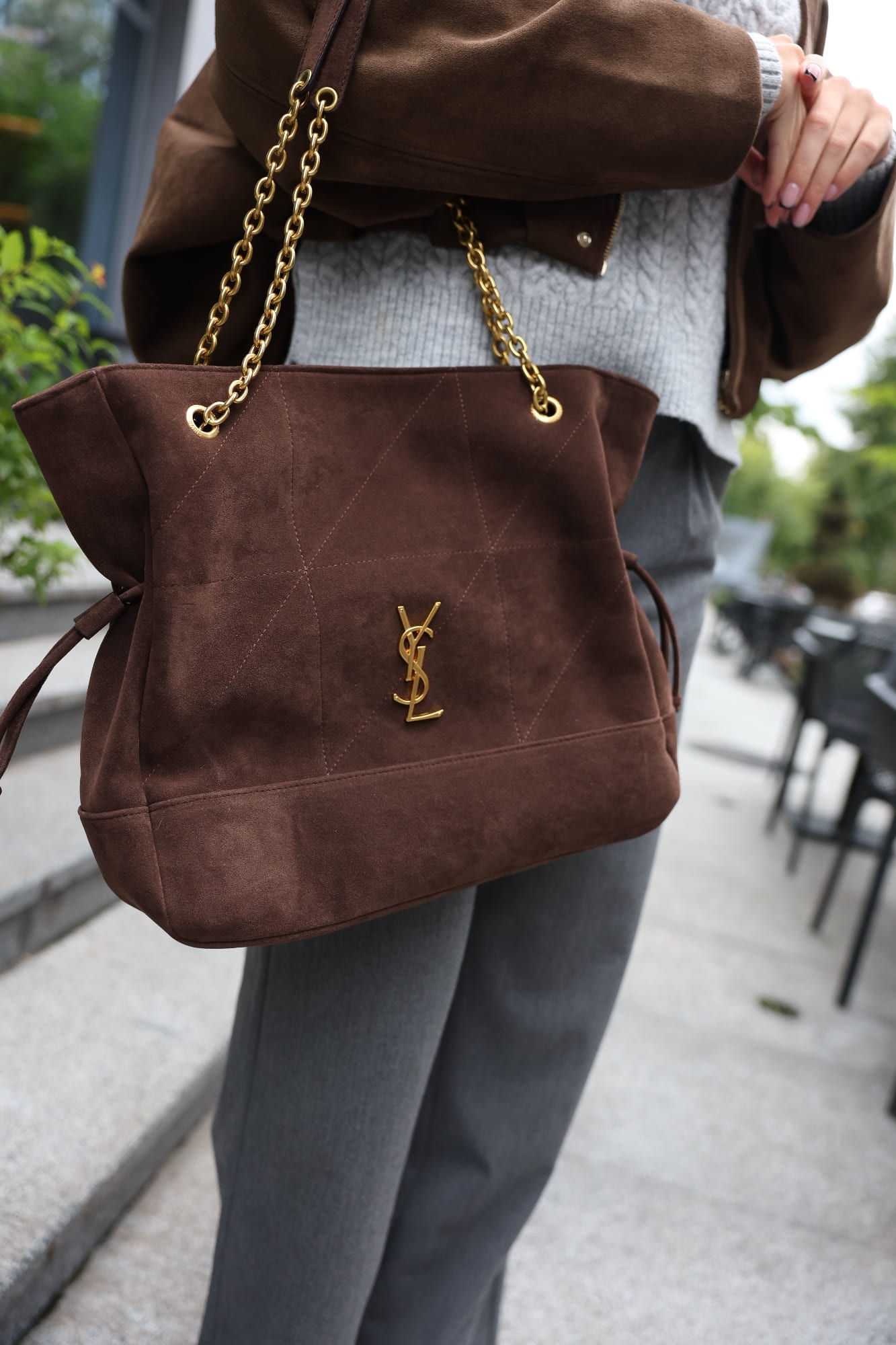 Saint Laurent Jamie Shopping in Suede Caramel