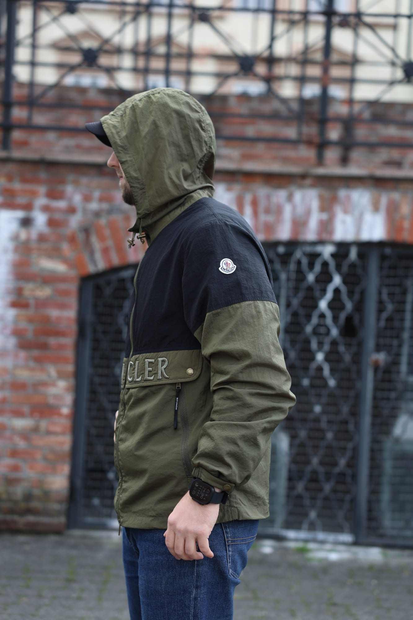 Moncler Logo-Embroidered Windbreaker Jacket Black/Green